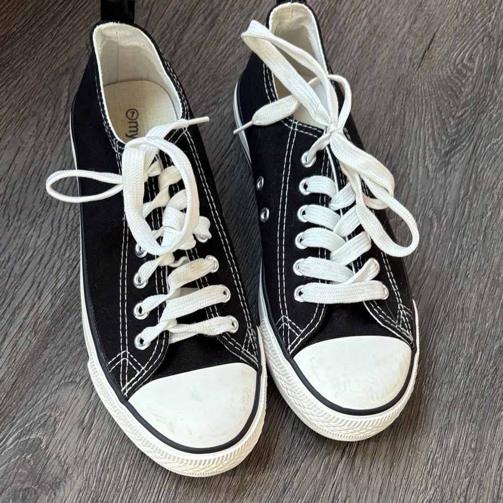 Black and White Canvas Sneakers